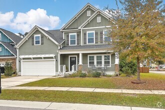 Building Photo - 202 Center Hill Ct