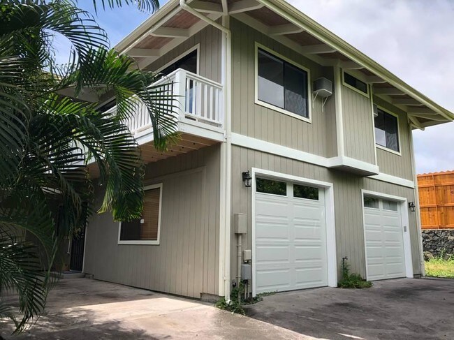 Building Photo - 76-6125 Royal Poinciana Way