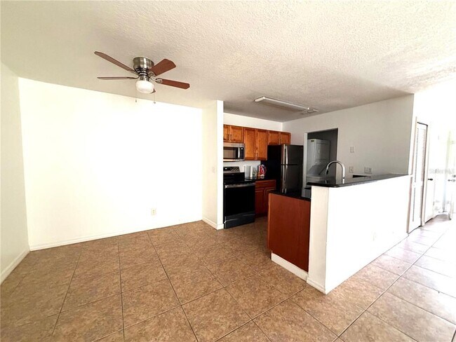 Foto del edificio - 6016 Westgate Dr