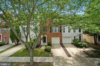 Building Photo - 43459 Laidlow St