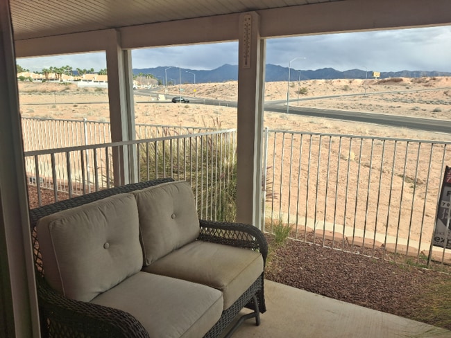 Building Photo - 680 Peartree Ln