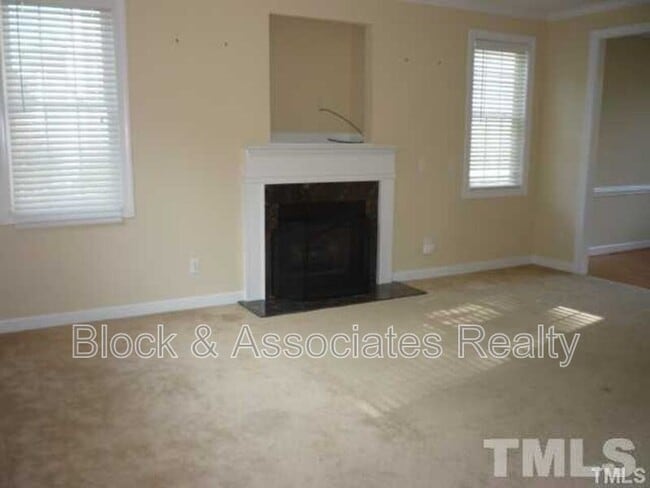 Building Photo - 132 Occidental Drive