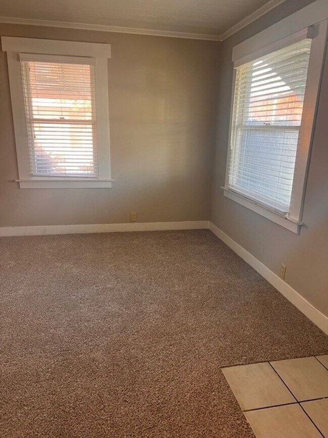 Foto del edificio - Santa Clara Charm ~ 3BR/1BA on Main Street