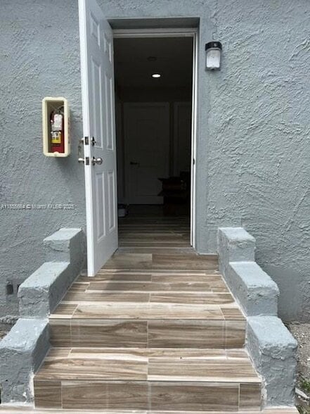 Foto principal - 922 NW 2nd St
