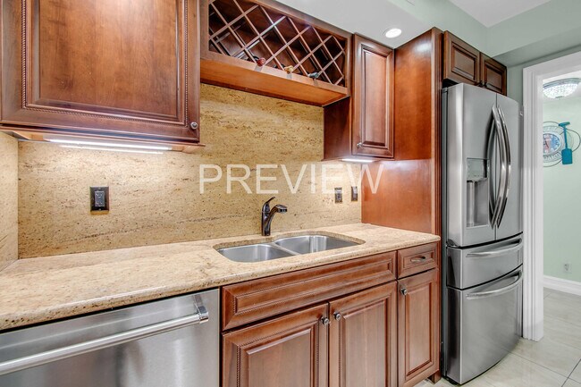 Building Photo - 3000 N Ocean Dr