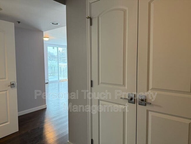 Foto del edificio - 501 7th St S