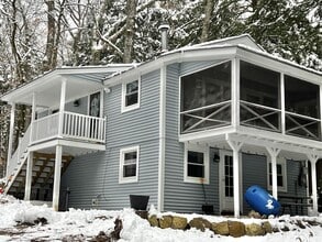 Building Photo - 24 Abenaki Rd