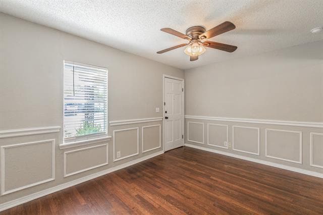 Foto del edificio - 3144 Olive Pl