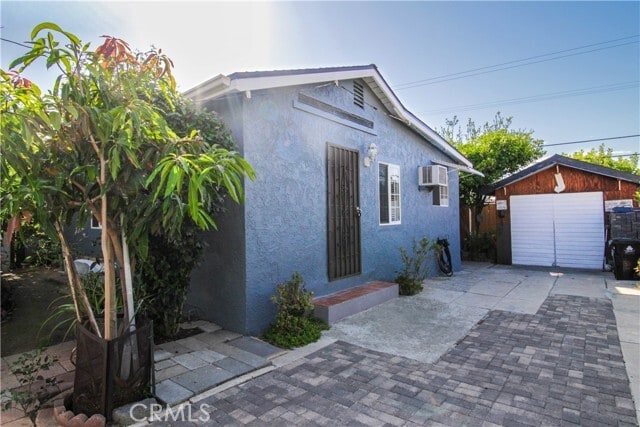 Building Photo - 5226 Range View Ave