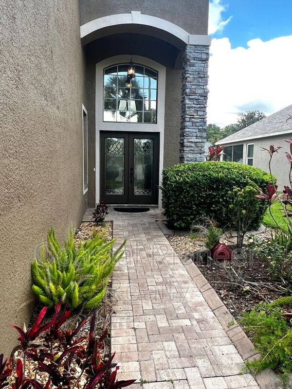 Foto del edificio - 9524 Greenpointe Dr