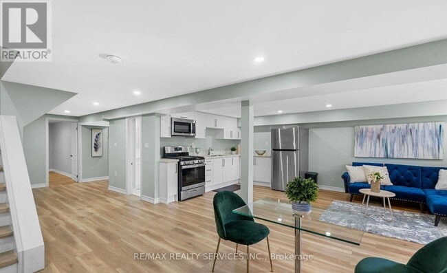 Building Photo - 5 Avondale Blvd