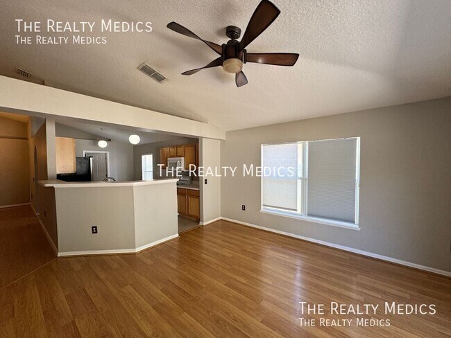 Building Photo - 130 Wheatfield Cir