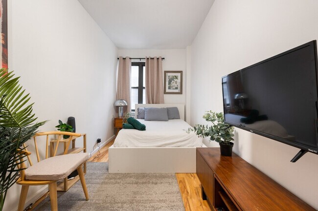 Foto del edificio - 42 Lexington Ave