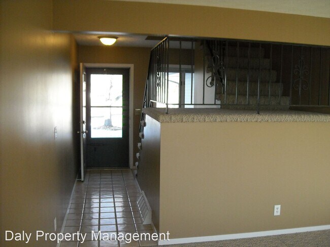 Building Photo - 2 br, 2.5 bath House - 707 Church Rd