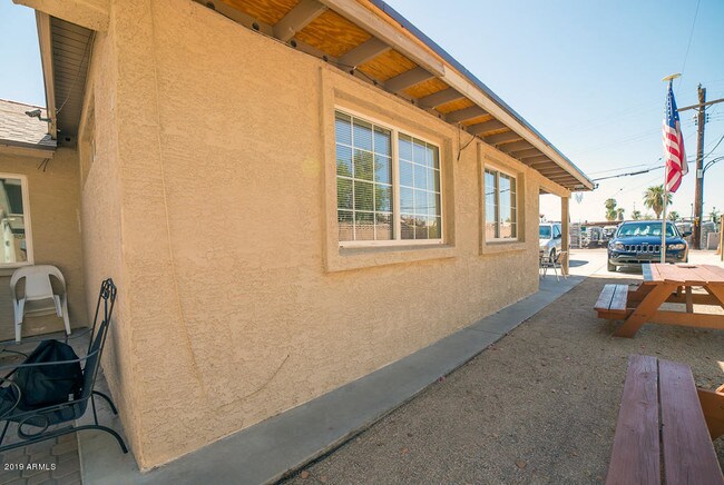 Building Photo - 4106 N 22nd St