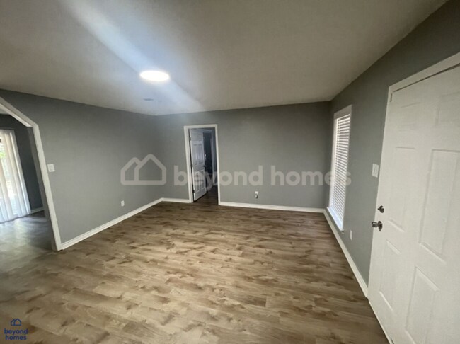 Foto del edificio - Modernized & Move-In Ready in Sherwood!