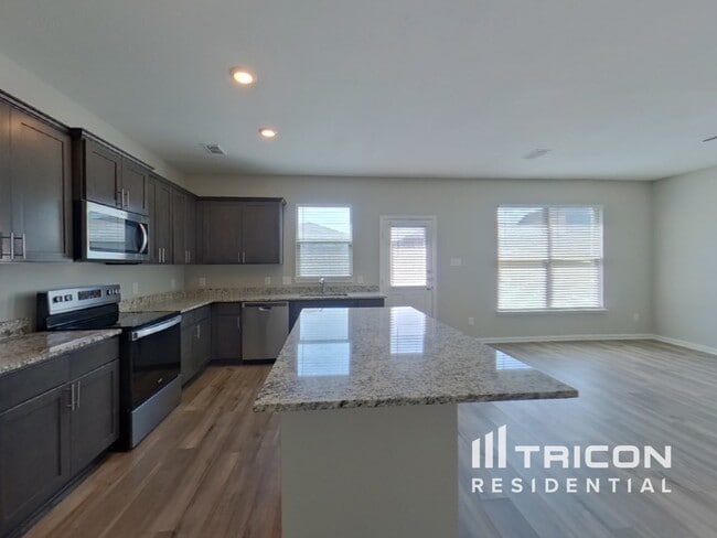 Foto del edificio - 630 Delta Downs Dr