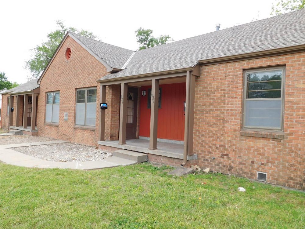 Primary Photo - 627 West Crawford Street