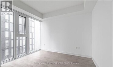 Building Photo - 50 Wellesley St E