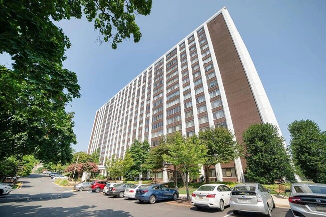 Building Photo - 11801 Rockville Pike