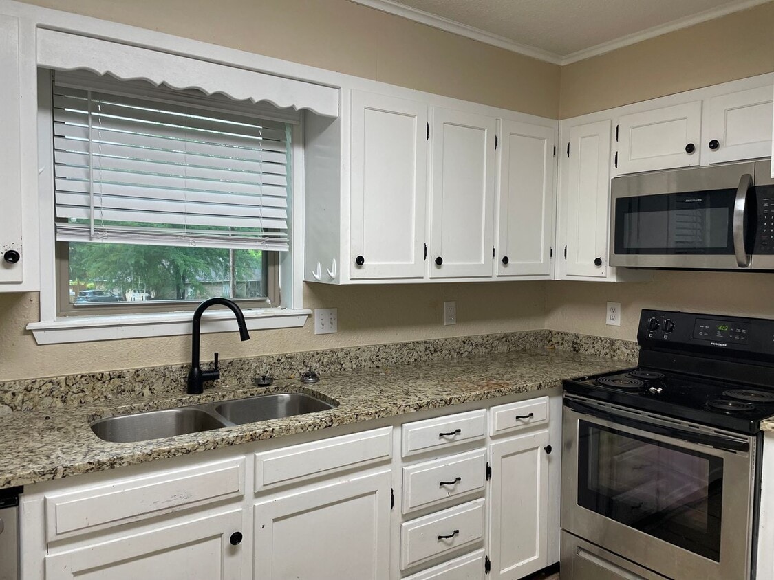 Foto principal - 3/2/2 plus bonus room WOISD