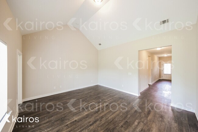 Building Photo - 14640 Griffin Street