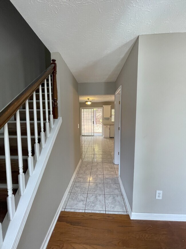 Foto del edificio - 3790 Oak Park Dr