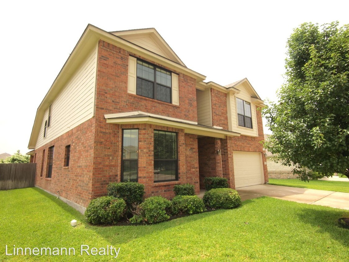 Foto principal - 4 br, 2.5 bath House - 2806 Scottsdale Drive