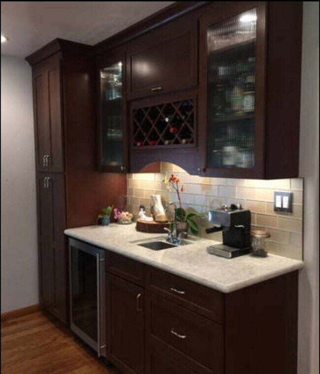 Photo - 10405 Brewer Ave House