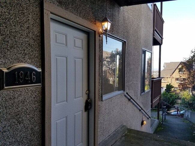 Photo - 1948 8th Ave W Apartment