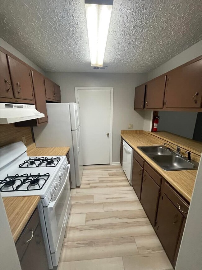Foto del edificio - 874 Ventnor Pl SW