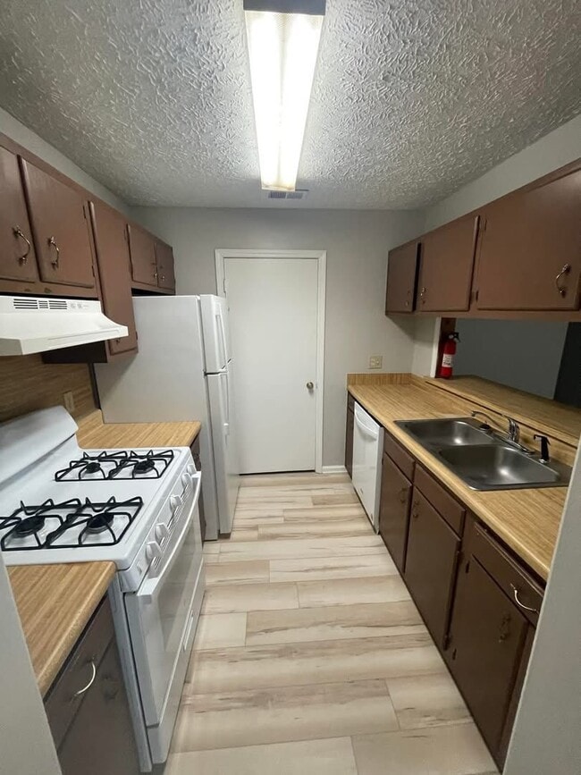 Building Photo - 874 Ventnor Pl SW
