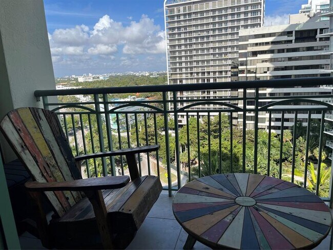 Foto del edificio - 3350 SW 27th Ave