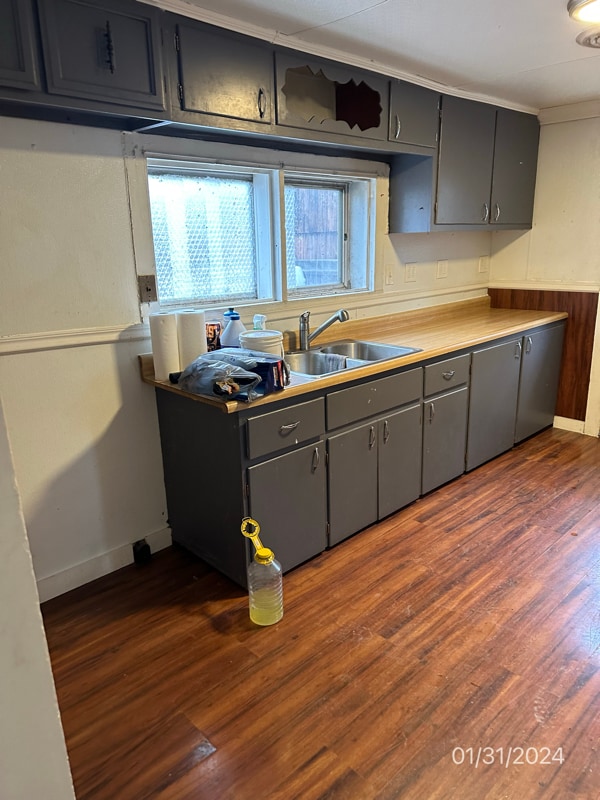 12045 New Buffalo Rd North Lima, OH 44452 – photo 1 of 7