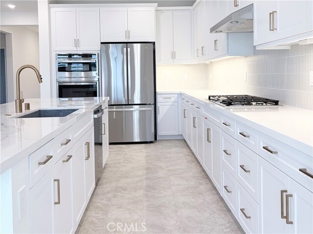 Building Photo - 26756 Bermudez St