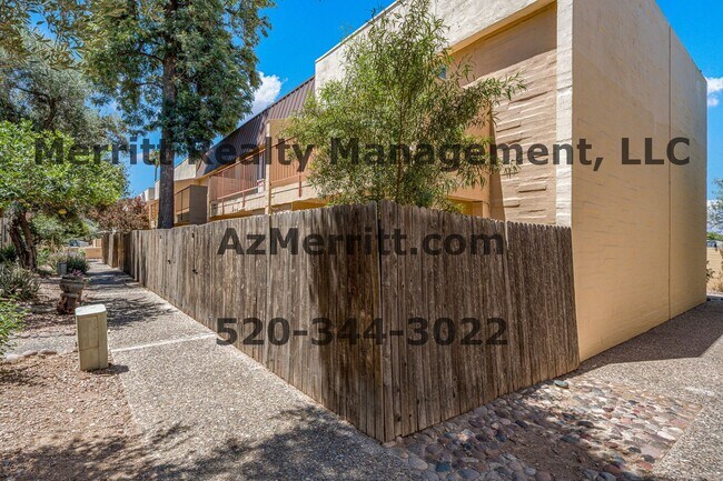 Building Photo - 1337 E Fort Lowell Rd