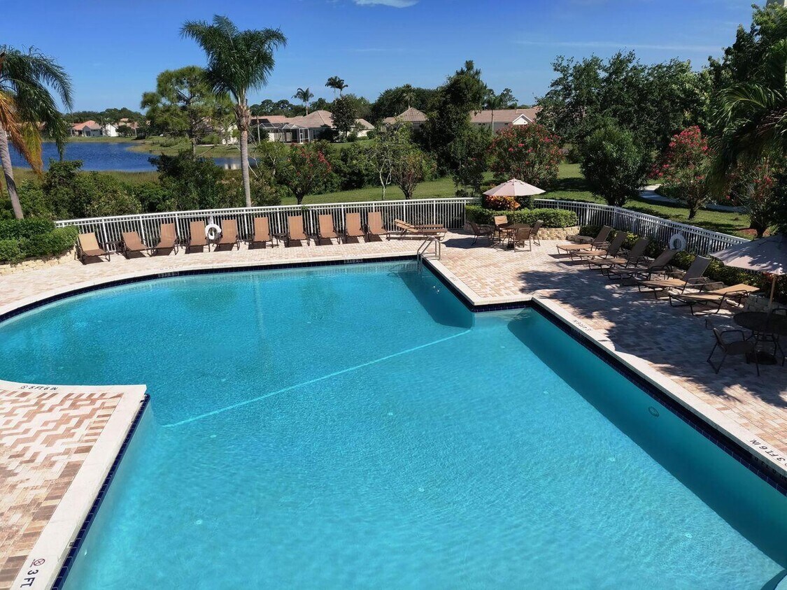 Foto principal - 156 SW Peacock Blvd