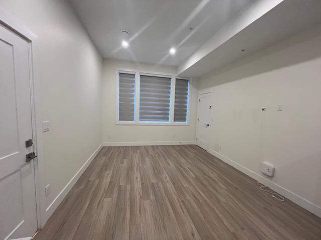 Building Photo - 8 8016