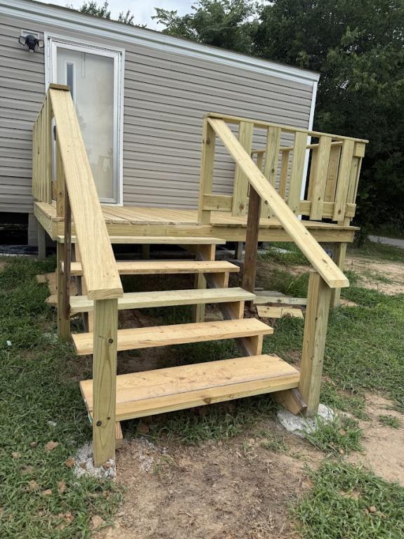 Building Photo - 208 Overland Trail