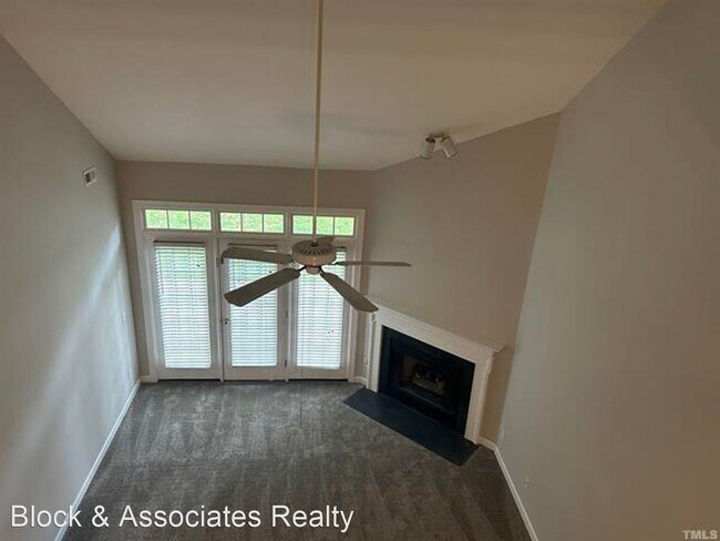 Foto del edificio - 3 br, 2.5 bath House - 3319 Philmont Drive