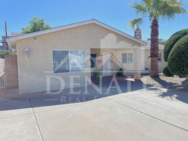 Foto del edificio - 2401 E Meadowbrook Ave