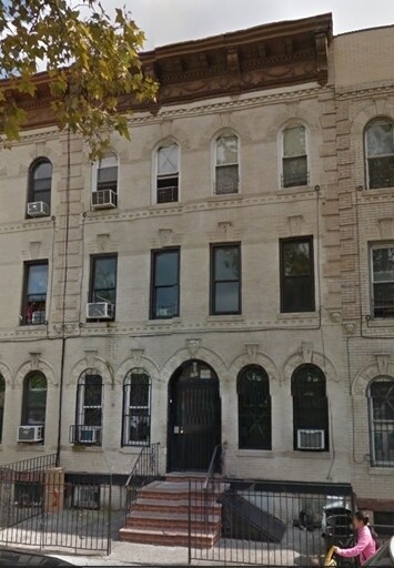 Building Photo - 280 Suydam St
