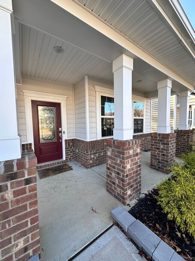 Building Photo - Exclusively Offered By Muse Realty Rentals, LLC