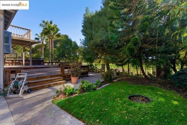 Building Photo - 2250 Prestwick Dr