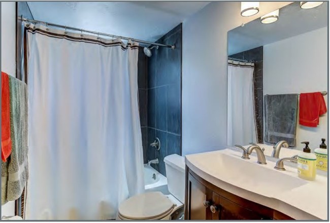 Interior Photo - 4426-4436 W 39th Ave