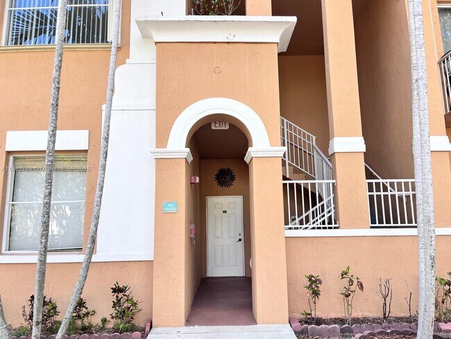Foto del edificio - 17710 NW 73rd Ave