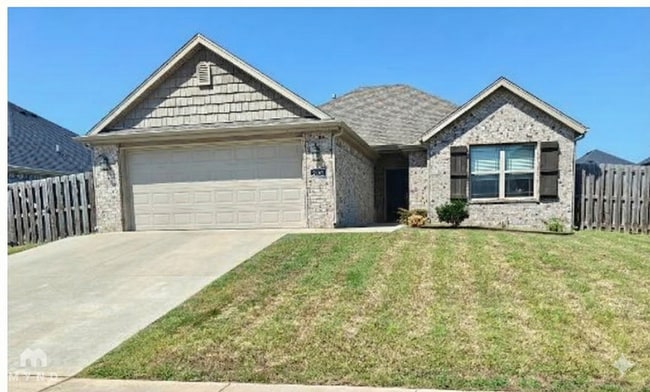 Building Photo - 1061 Lakeview Dr