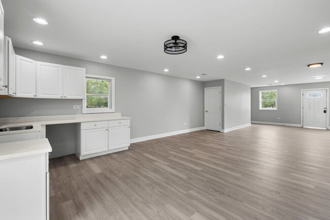Building Photo - 43 E 145th St