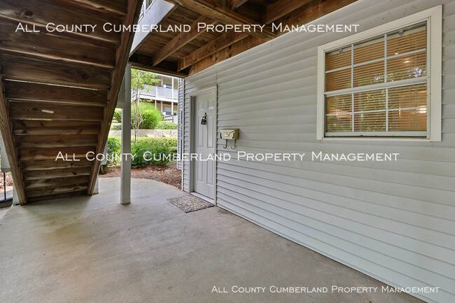 Building Photo - HEART OF SANDY SPRINGS 2B/1BA CONDO!!