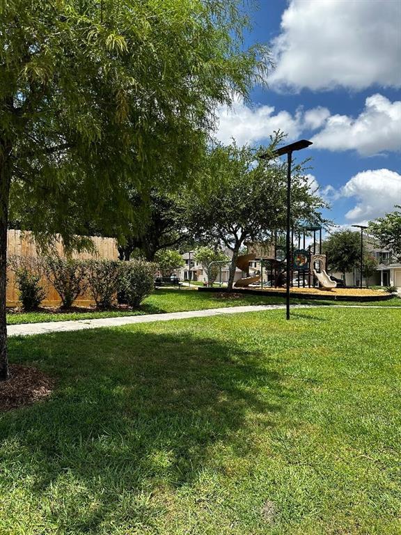 Building Photo - 2609 Mill Creek Dr